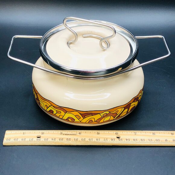 80s Siltal ITALY Beige Enamelware Fondue Pot with Lid by Designer O Cocini - Picture 8 of 10